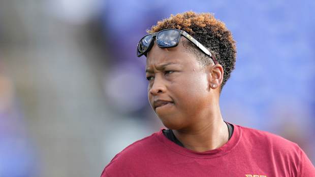 King before the Commanders’ 17-15 preseason loss to the Ravens on Aug. 27, 2022.